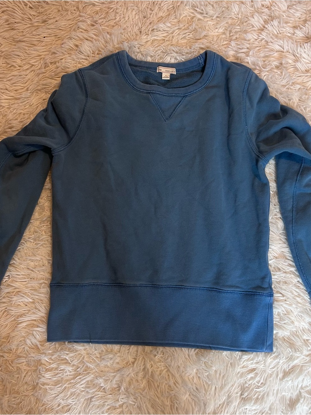 GAP woMen's Crewneck Sweatshirt in Slate Blue